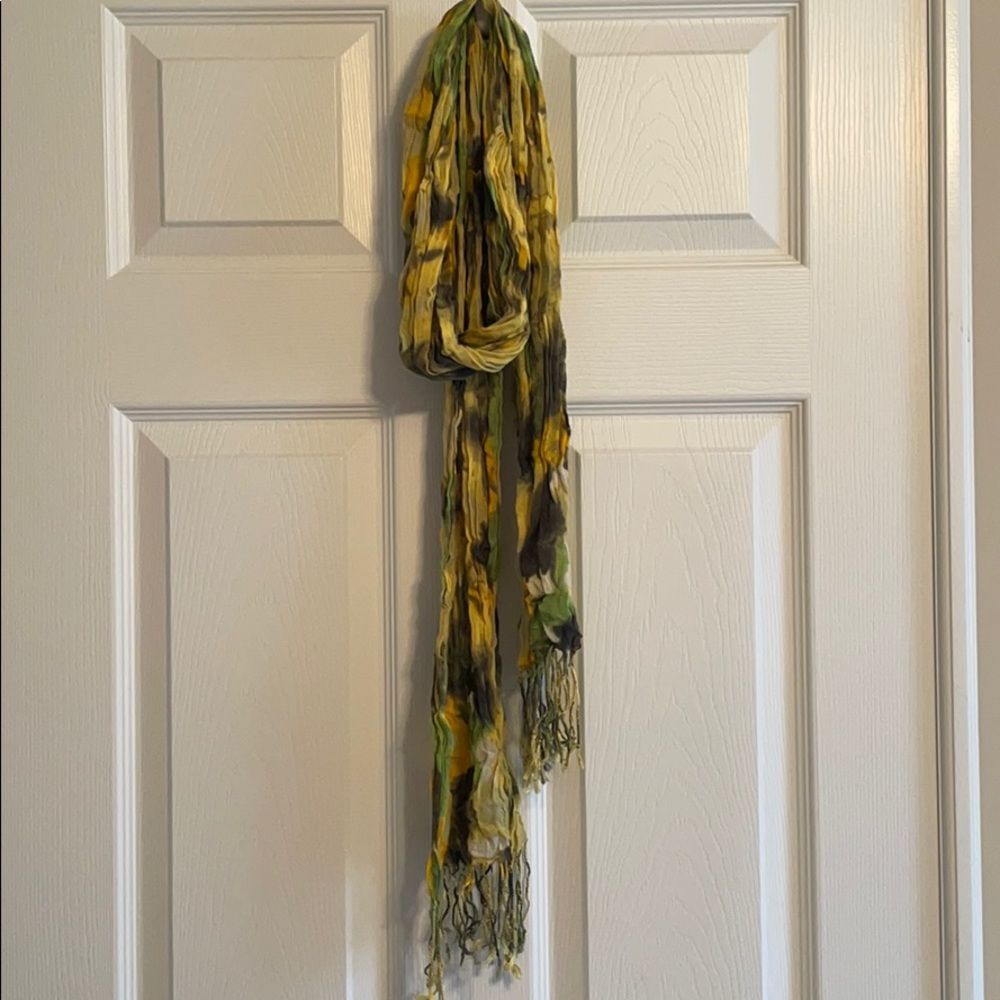 Multi Colored Scarf - Picture 2 of 4
